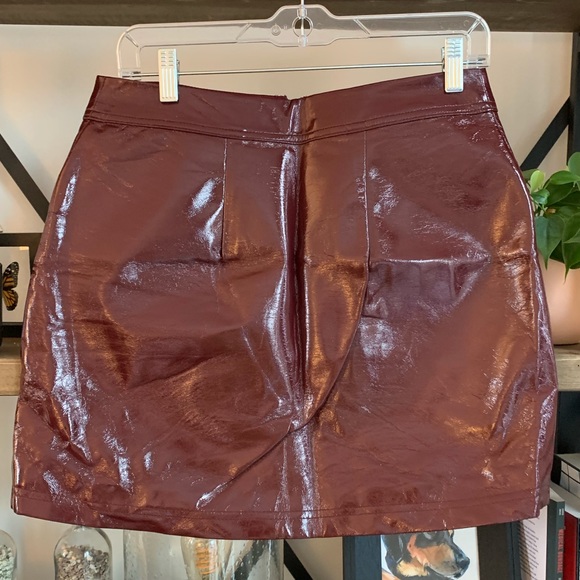 Maroon Faux Leather Skirt - Picture 3 of 4